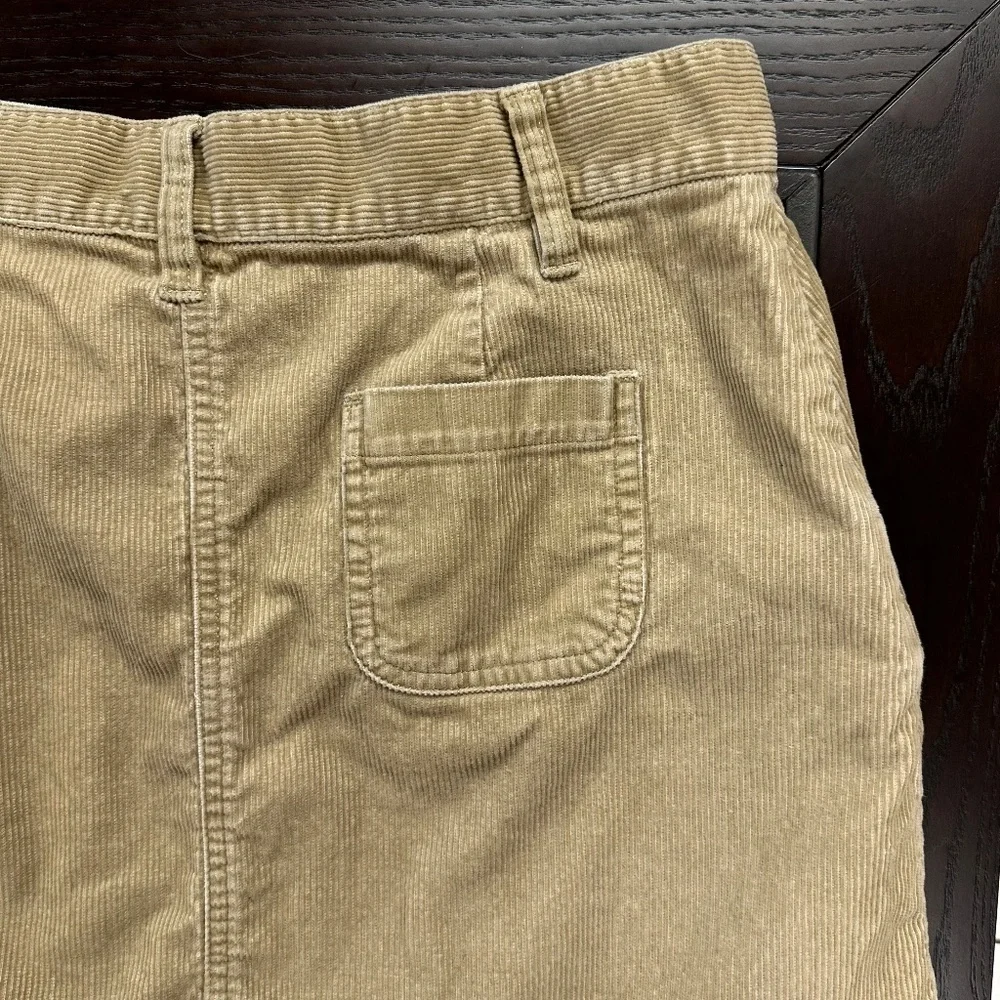 *THE LIMITED* Brown Corduroy Skirt w/ Pockets Size 10